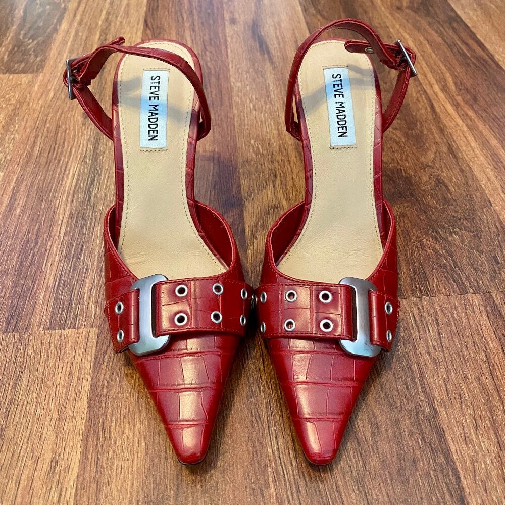 Steve Madden Dillon Heels in Red Crocodile